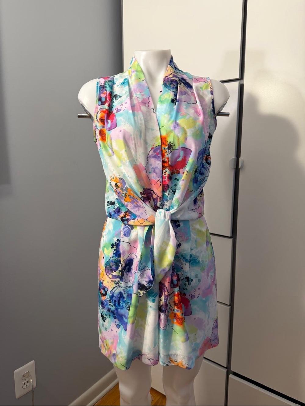Sleeveless Watercolor Tie-Front Mini Dress in Multicolor